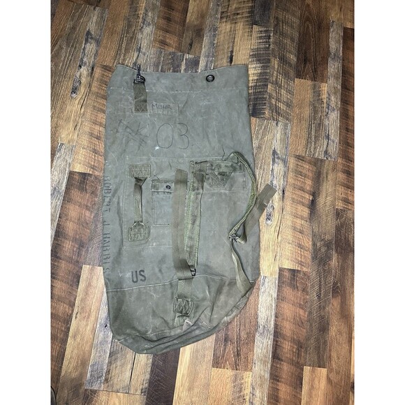 Vintage Military Backpack/Duffle Army OD Green - Picture 1 of 4